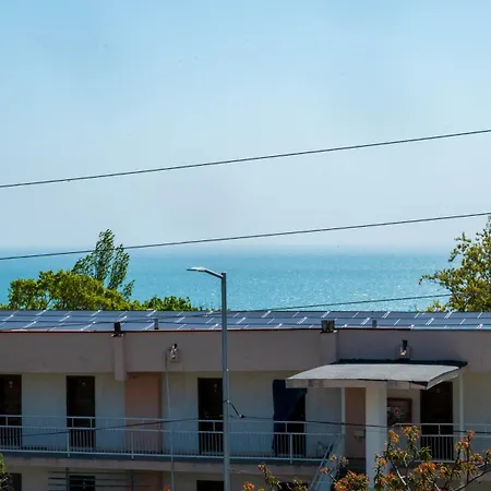 Lägenhetshotell Family Perla