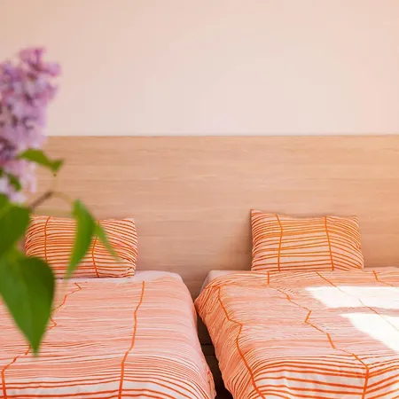 Family Perla Lägenhetshotell 2*