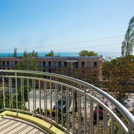 Family Perla Lägenhetshotell Golden Sands