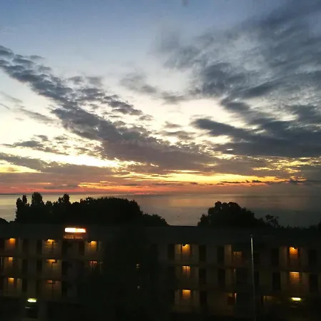 Family Perla 2* Golden Sands