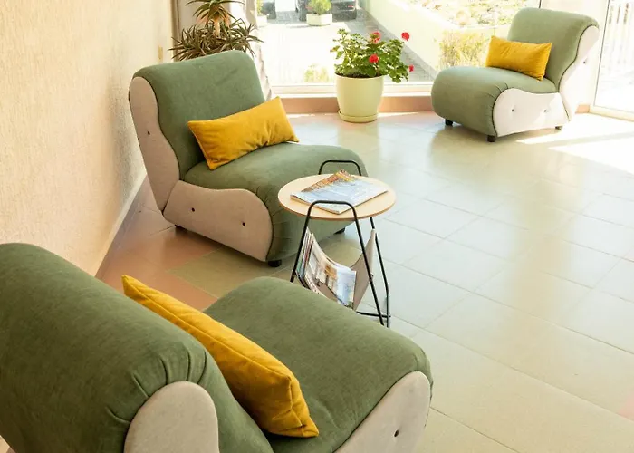 Family Perla Golden Sands