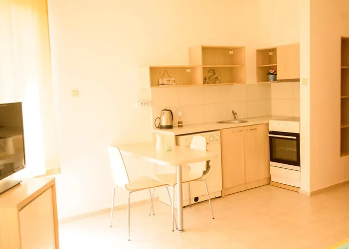 Apart-hotel Family Perla Golden Sands