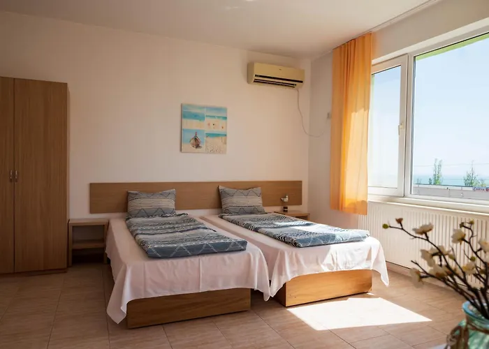 Family Perla Apart-hotel 2*