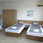 Family Perla 2* Golden Sands