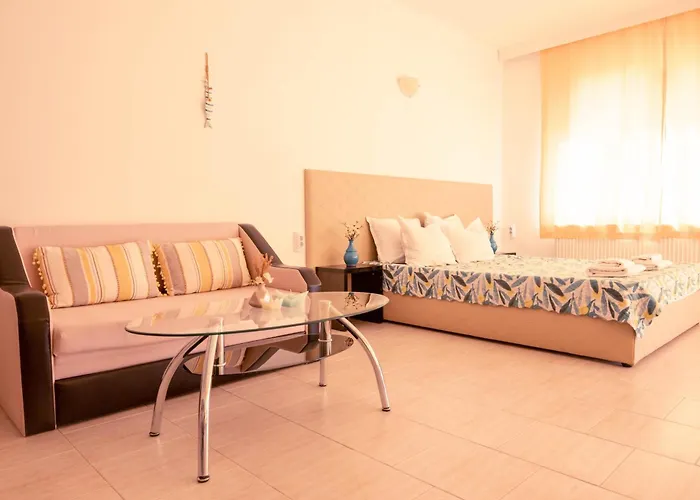 Family Perla Lägenhetshotell 2*